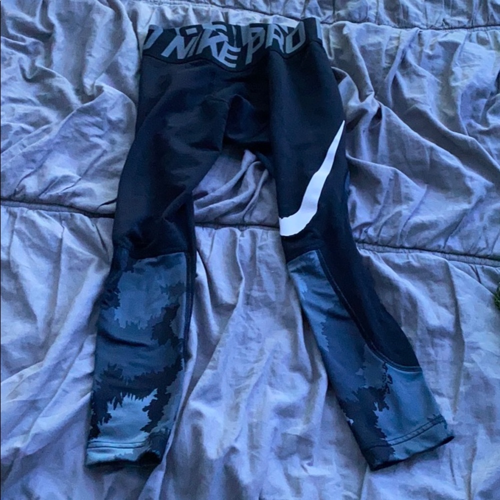 Boys Nike leggings